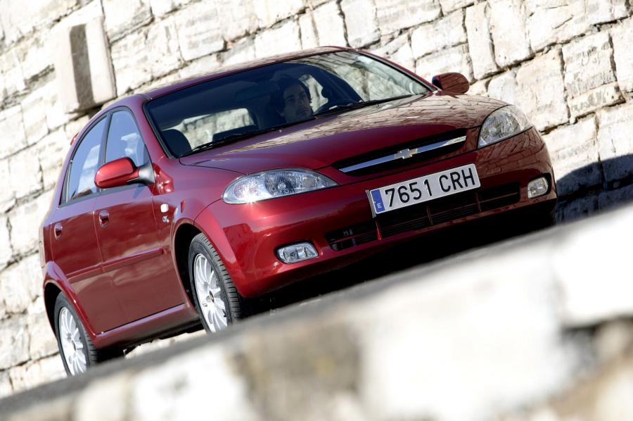  Chevrolet Lacetti 5-Door 2006 года  (фото 34 из 42)